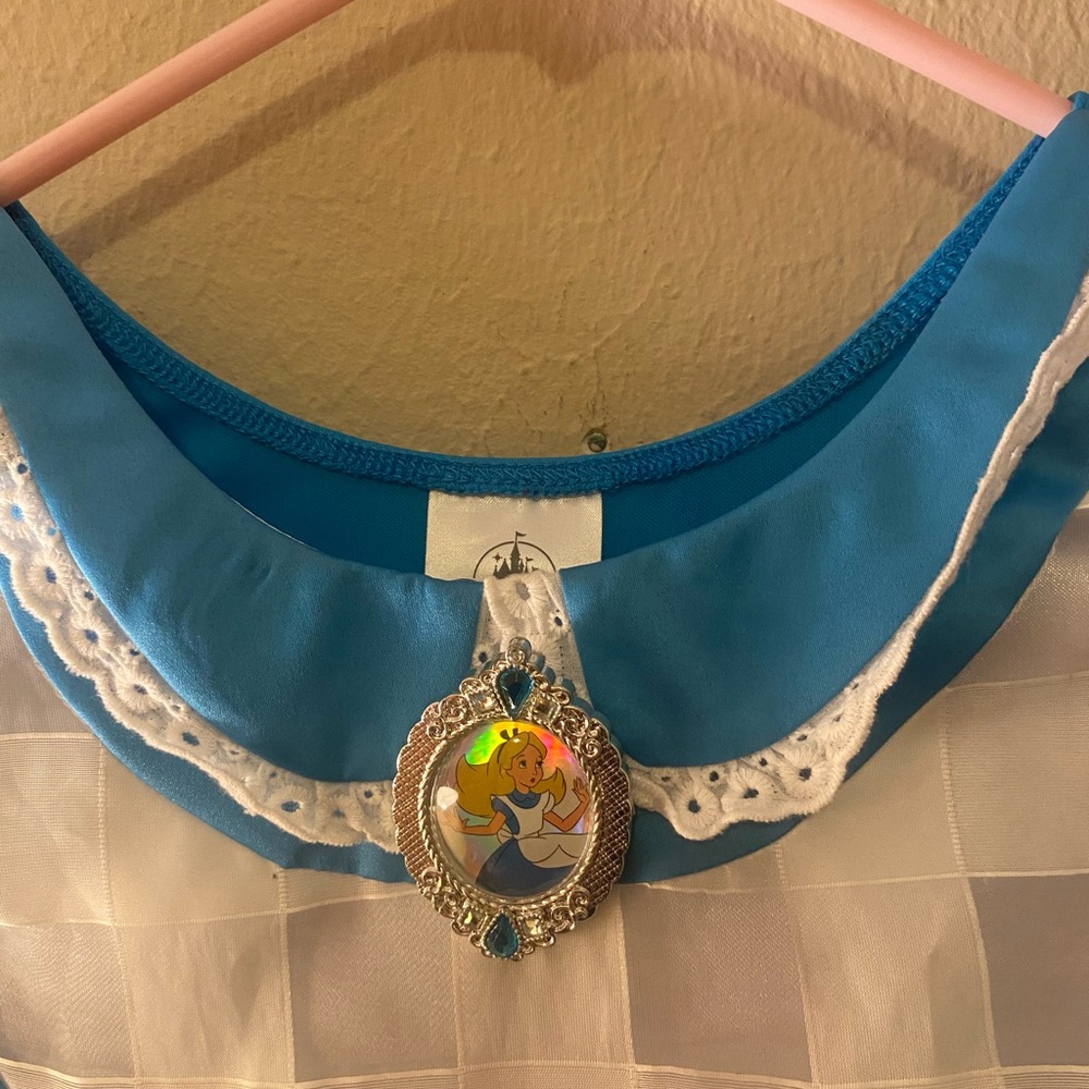 Disney Girls Alice In Wonderland Dress Up Pretend Play Costume Sz7/8 - Picture 3 of 5